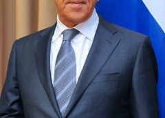 Сергей Викторович Лавров: легенда российской дипломатии