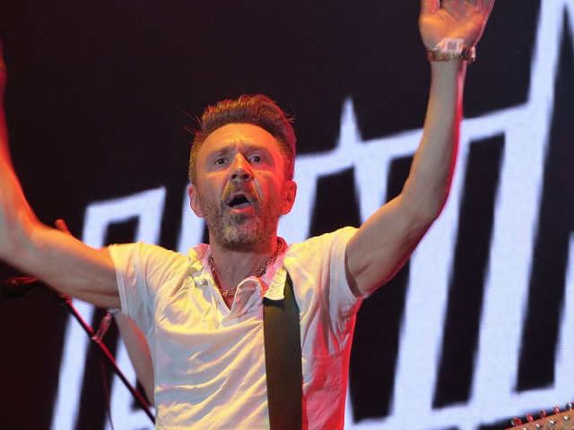 Шнуров выберет самого главного котика страны